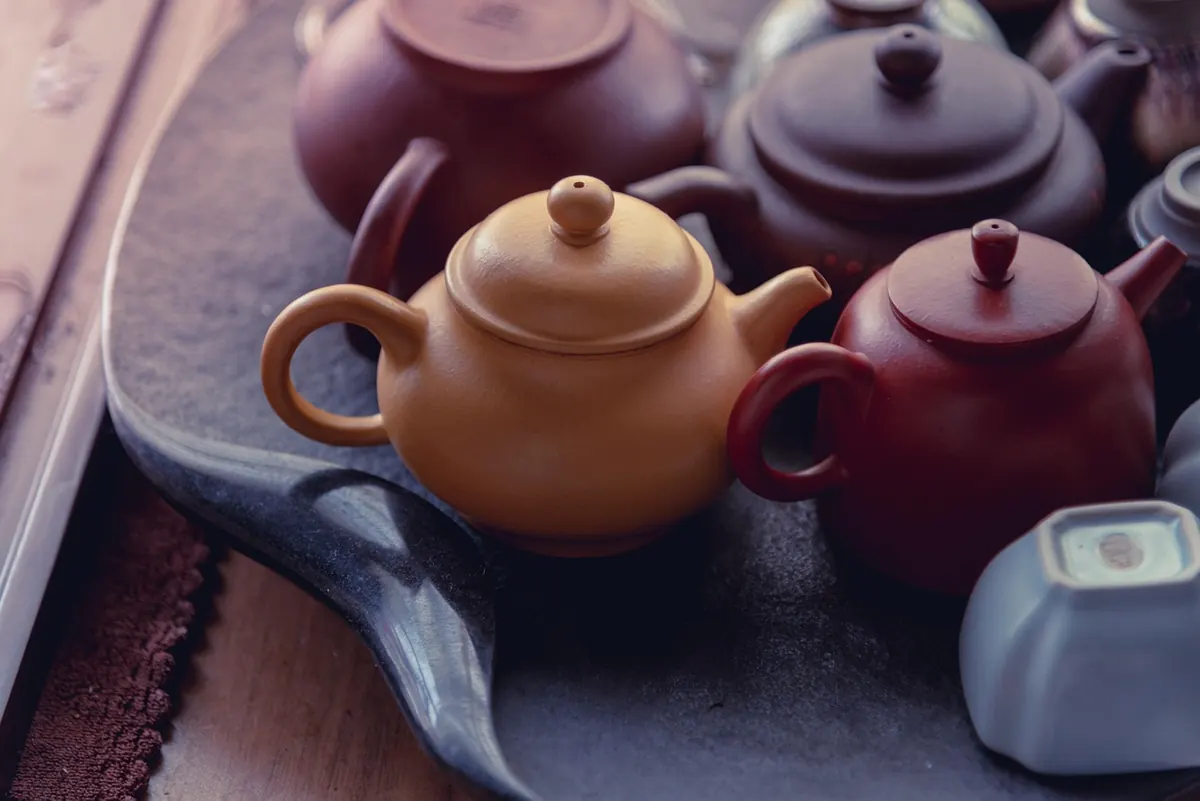 Assam vs. Ceylon: A Beginner's Comparison for Everyday Black Tea
